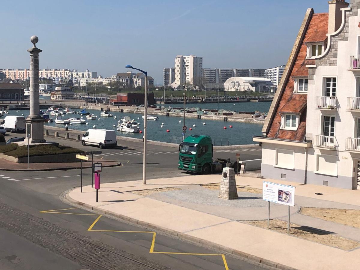 Chambres Privees Calais Ferry-Port-Place D'Armes Eksteriør bilde